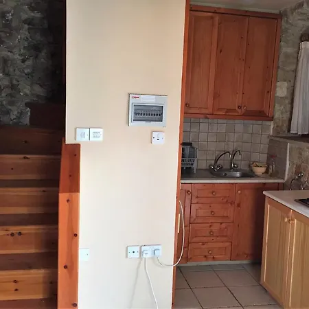 Holiday home Iolandi House *